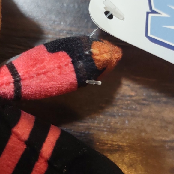 •Funko Mopeez Plush Figure Suicide Squad  DEADSHOT - Picture 13 of 15